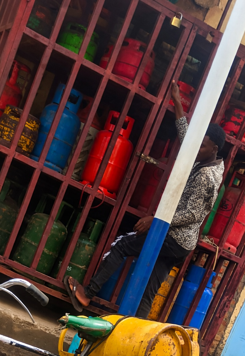 Electronics & Digital